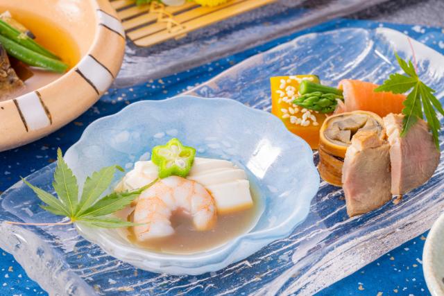 足助　8月