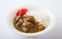 ホテル特製「牛すじカレー」